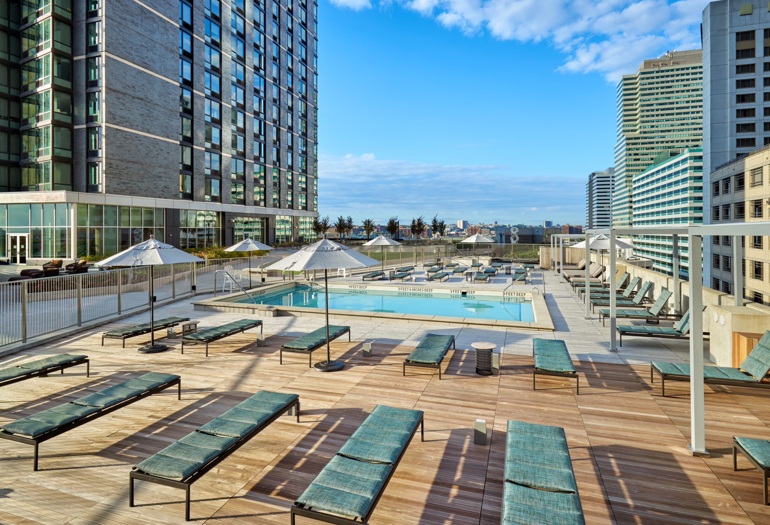 vyv south roof deck pool