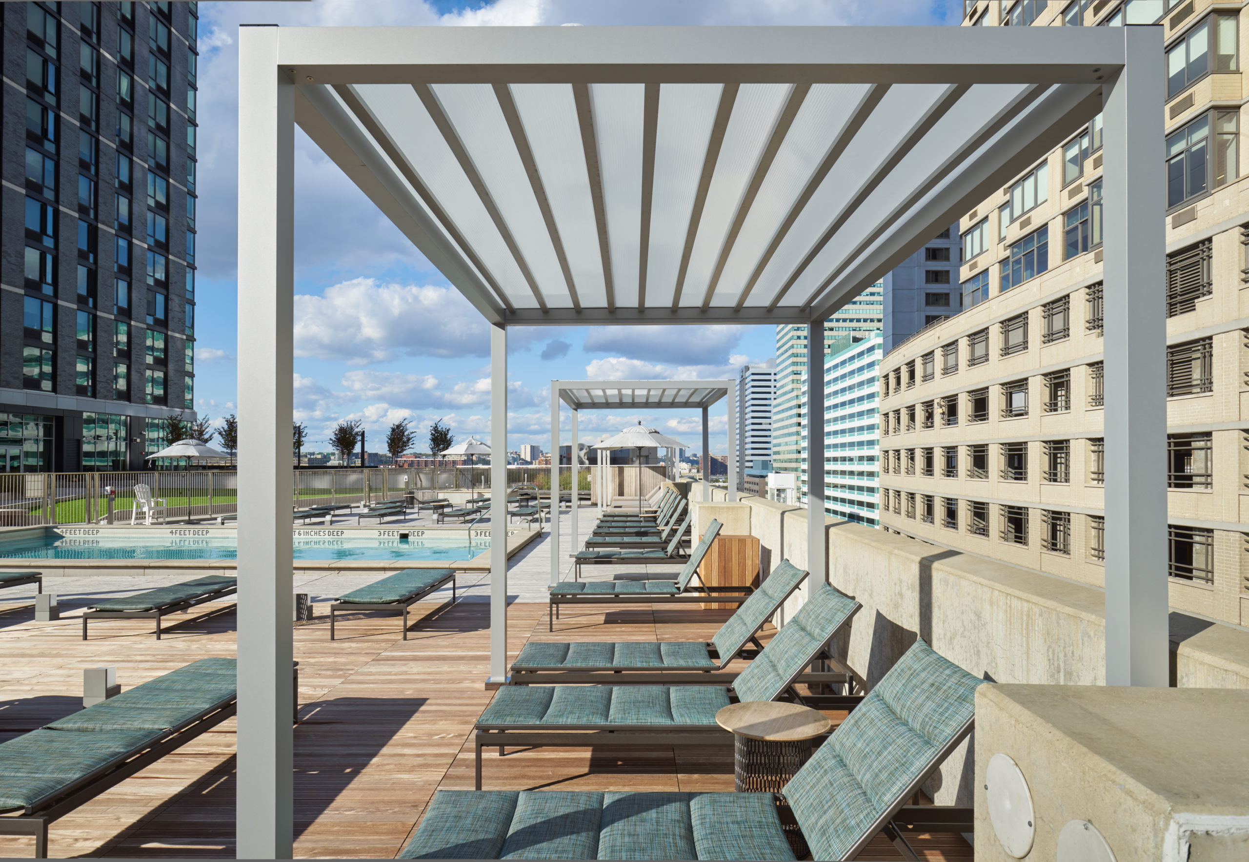 vyv south rooftop lounge chairs by the pool